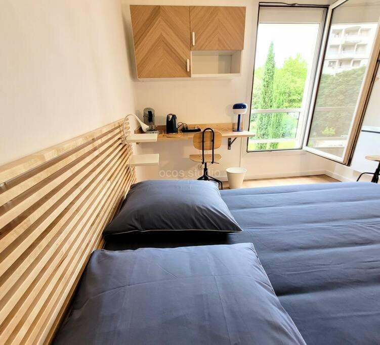 Photo de Studio cosy, rénové, bien situé, parking privé