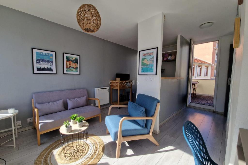 Photo de #E0 View on the Bastille Alsace Lorraine Terrace