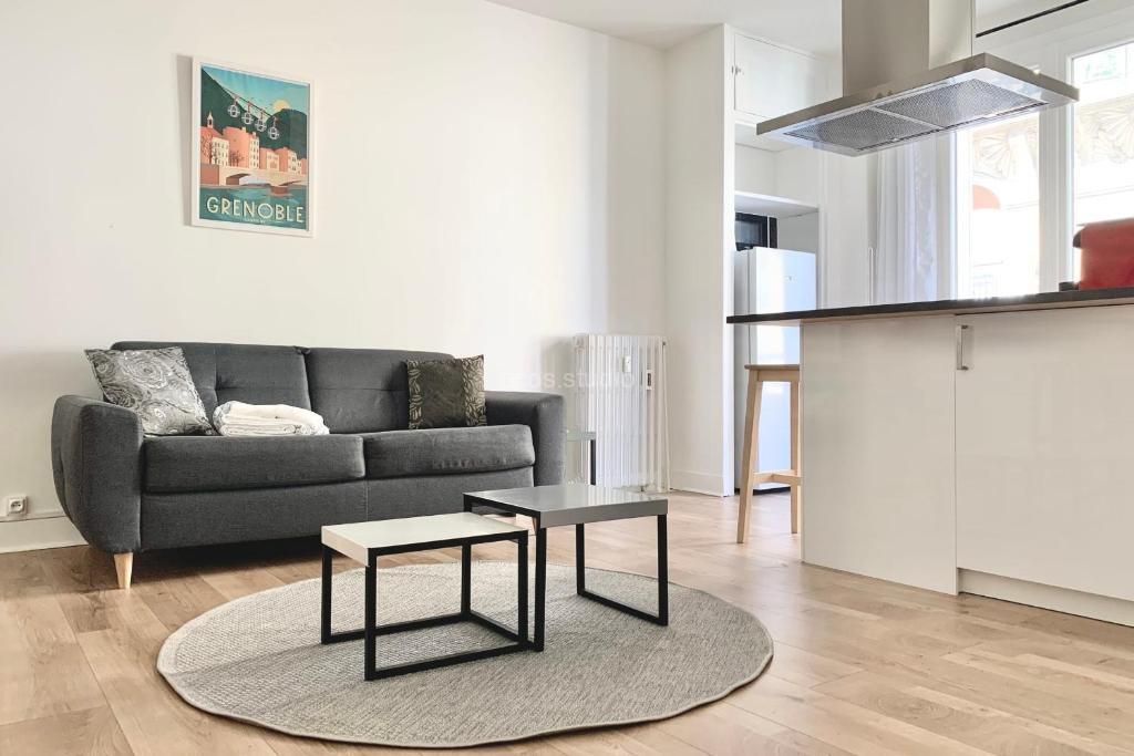 photo de #BT The Grenoblois Spacious T2 Cours Jean Jaurès