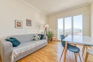Proche Parc Paul Mistral, 2 chambres, wifi, balcon à Grenoble