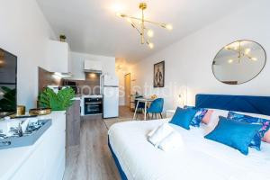 Proche Technopole: lit double - fibre - lave-linge à Grenoble