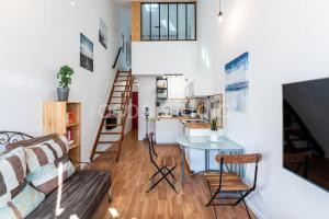 Duplex charmant : fibre optique WIFI - Netflix - Confort + à Grenoble