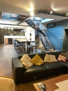 Appartement Loft centre ville situé dans rue calme à Grenoble