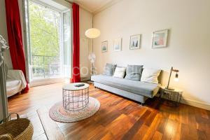 #G3 The authentic T2 downtown Balcony tramway à Grenoble