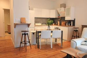 Hotegam agency, 70 rue Thiers Championnet, close SNCF, new & design, 2 bedrooms, 1 office à Grenoble