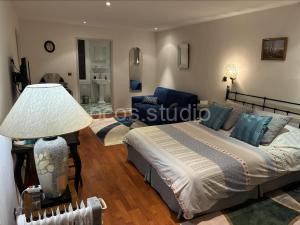 Villa atmosphère PETIT DEJEUNER COMPRIS à Grenoble