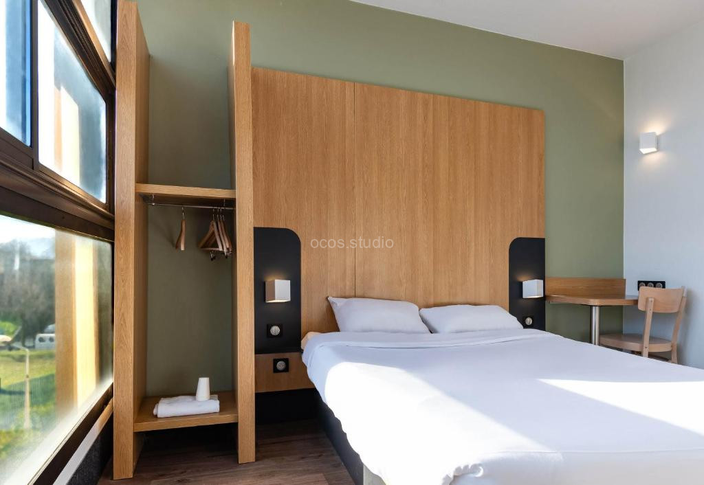 Photo de B&B HOTEL Grenoble Centre Verlaine