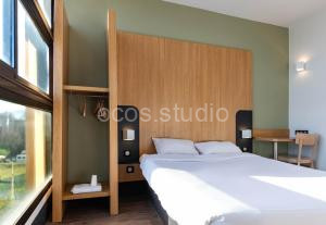 B&B HOTEL Grenoble Centre Verlaine à Grenoble